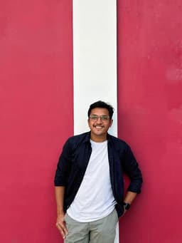 Jevin Jivani's avatar